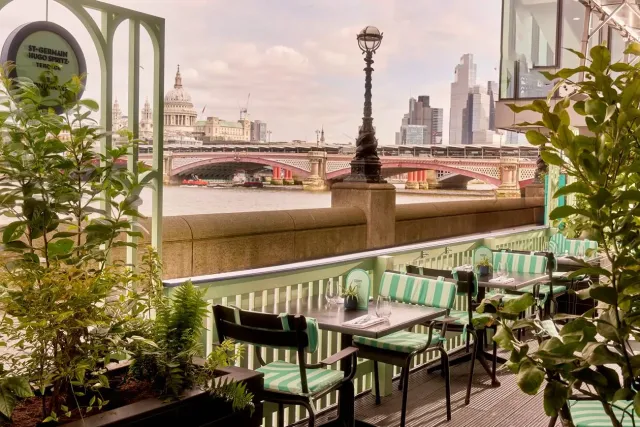 All day dining with views of the Thames