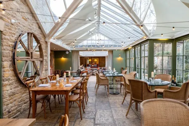 A timeless environment and a sensational menu