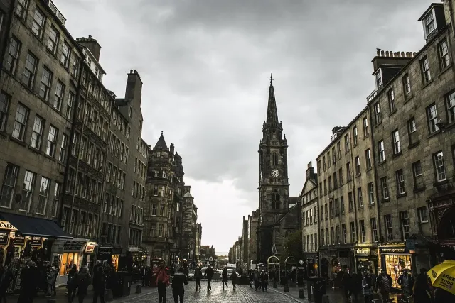 Wander historic Edinburgh streets
