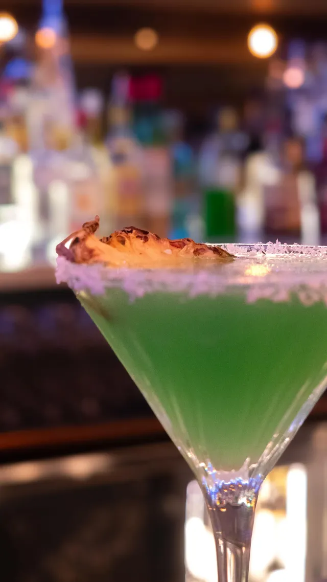 Enjoy drinks   live piano music