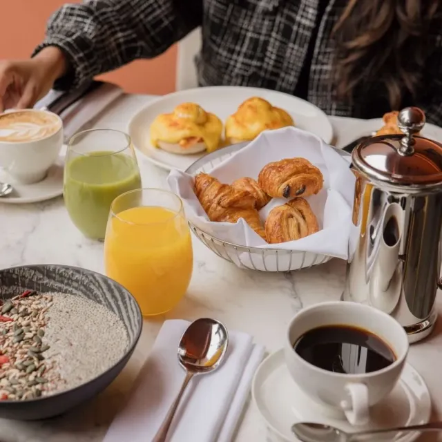 Free breakfast for kids aged 12 and under