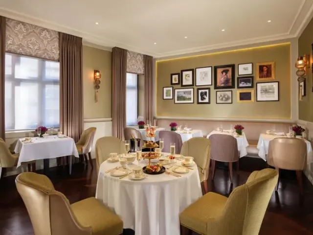 Try the Shakespearean themed afternoon tea