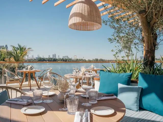 Sun  delicious meals  and good vibes