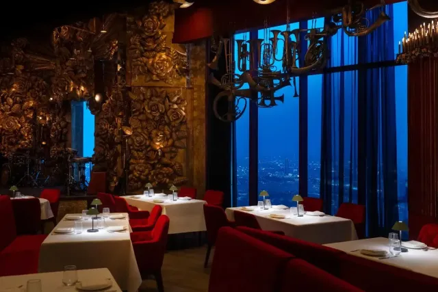 Where fine dining meets live entertainment