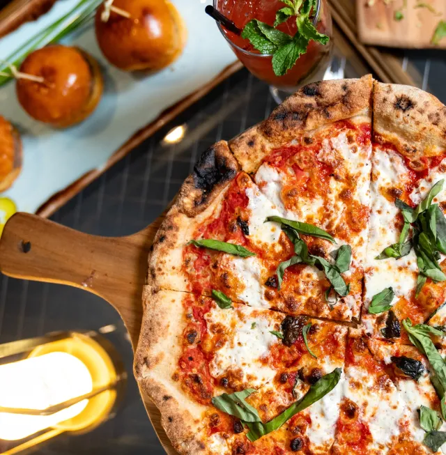 Serving tasty dishes in a relaxed setting