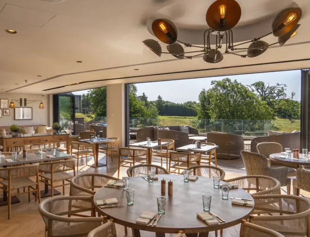 Serving zero waste Mediterranean dishes