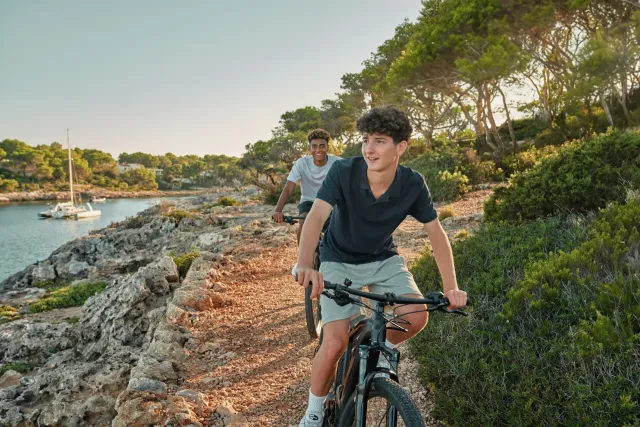 Explore the Costa del Sol on 2 wheels