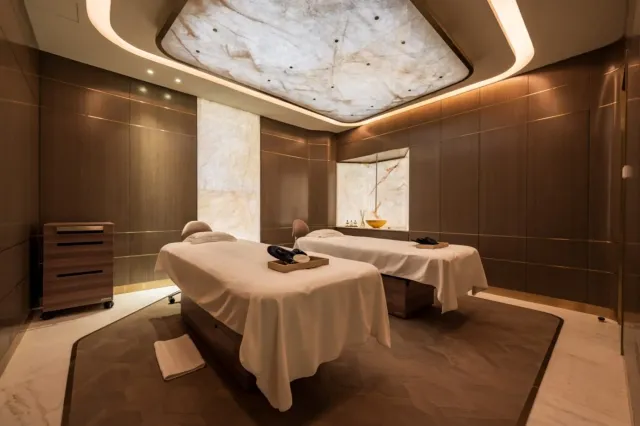 Indulge in luxurious self care at ReFIVE