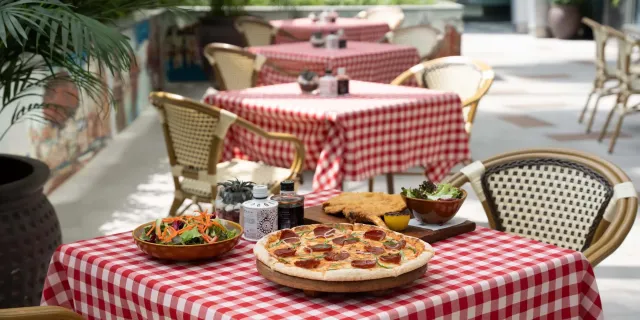 Serving authentic Italian using fresh ingredients