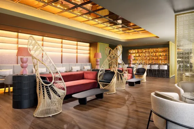 A bold fusion of Asian flavours   artistry