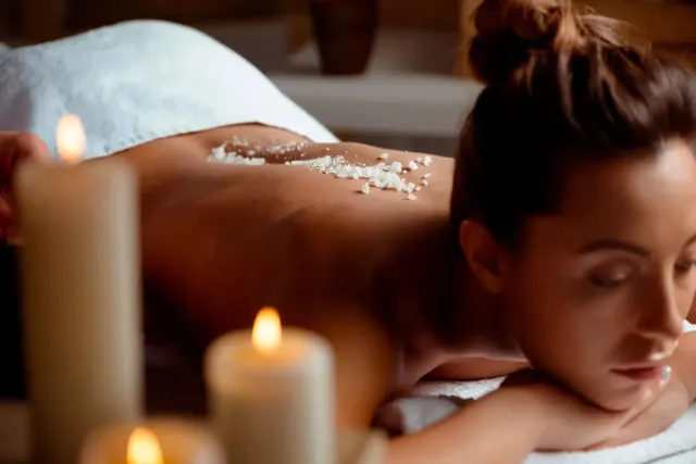 Relax with thalassotherapy treatments