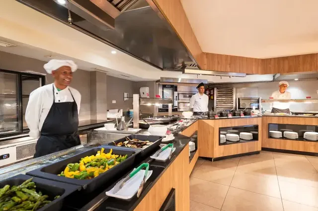 Serving freshly prepared meals