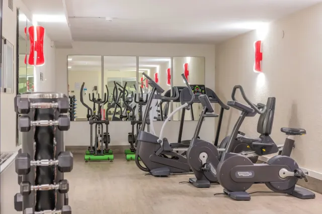 Work out in the fully equipped gym