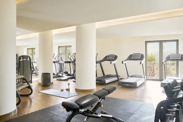 Stay fit in the 24 hour gym