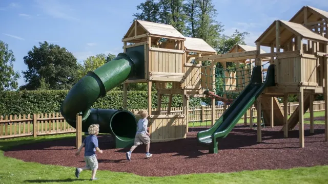 Outdoor play for little ones