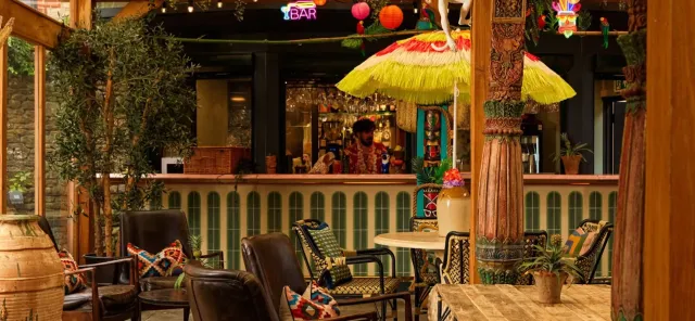 Serving vibrant cocktails   flavourful dishes