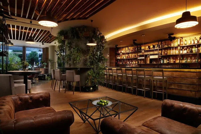 A vibrant setting with live music
