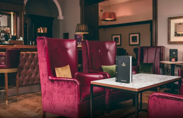 Serving light lunches and bar snacks