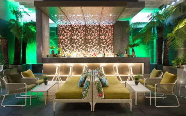 Escape for a quiet drink in the garden