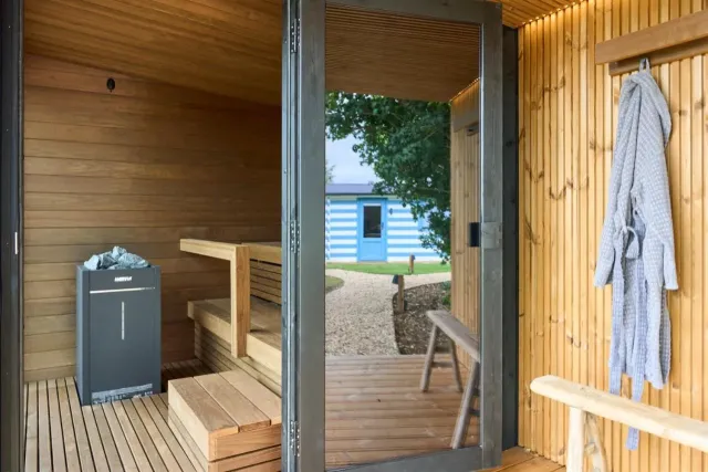 A dip in the pool finished with a sauna