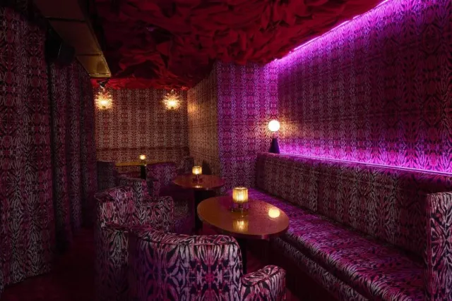 Hidden speakeasy cocktails   disco vibes