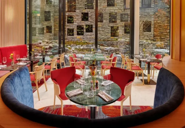 Serving dinner   drinks in a relaxed setting