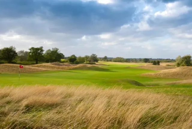 Test your skills on the PAR 72 course