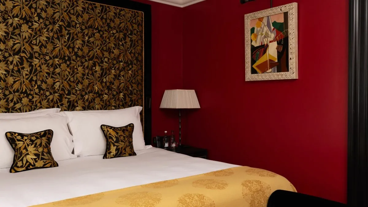 Suite @ L oscar London