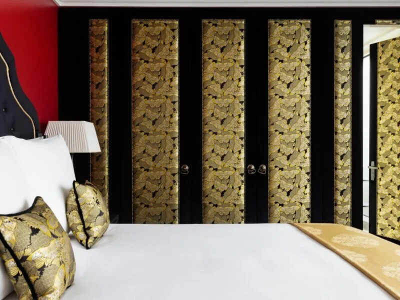 Suite @ L oscar London