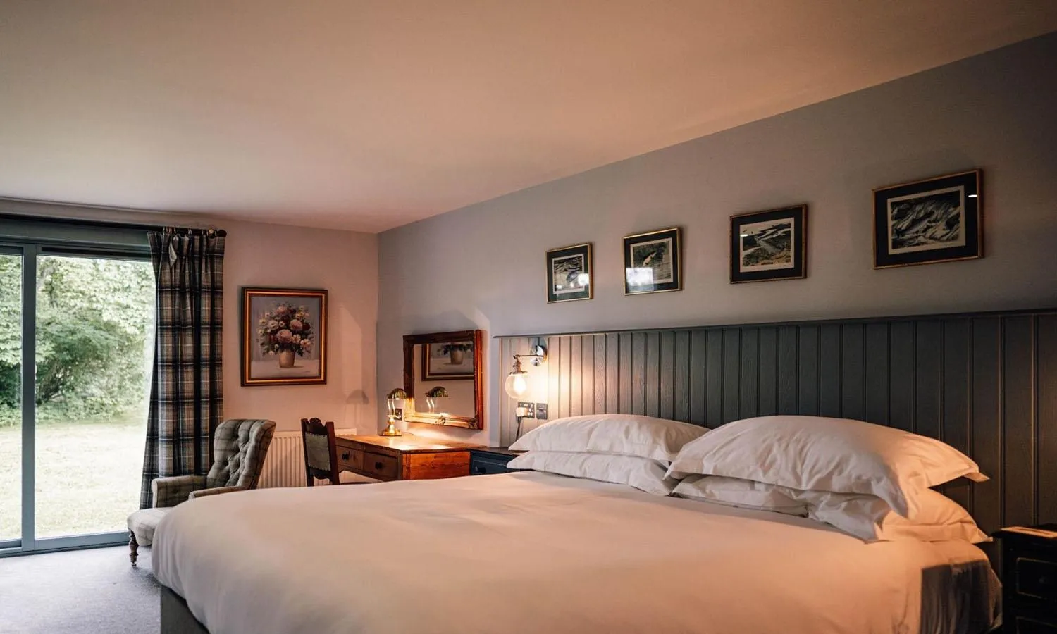 Deluxe River Twin  @ Forss House