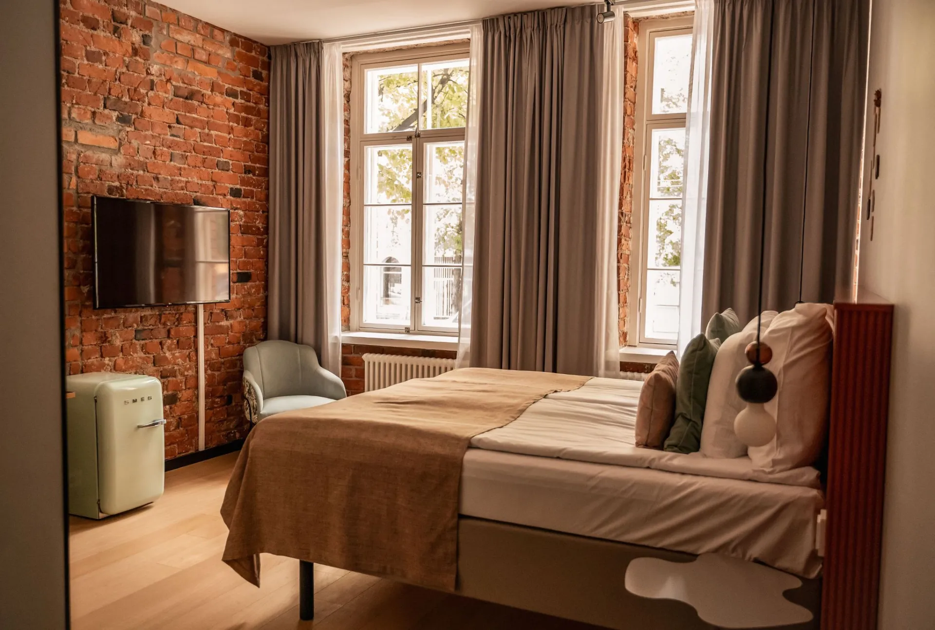 Superior @ The Folks Hotel Konepaja