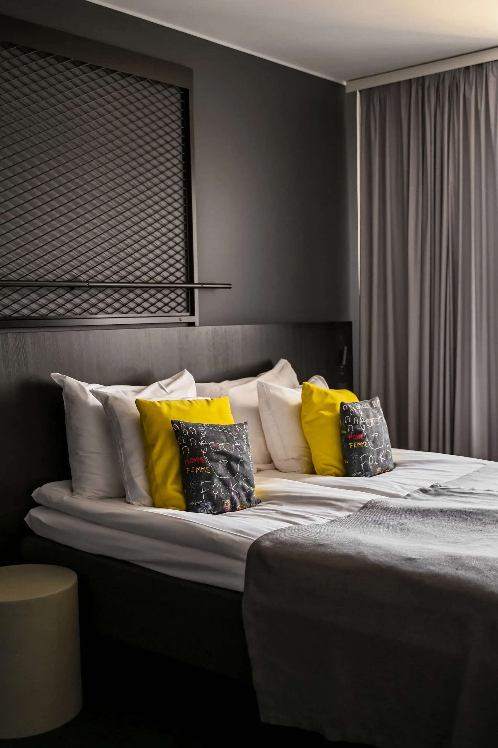 Duo @ The Folks Hotel Konepaja