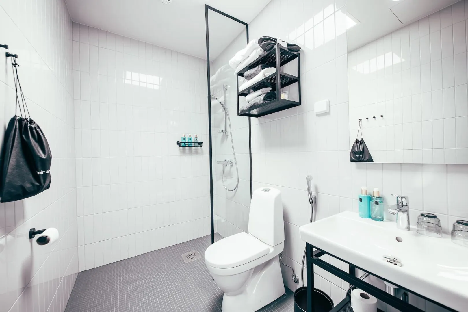 Family @ The Folks Hotel Konepaja