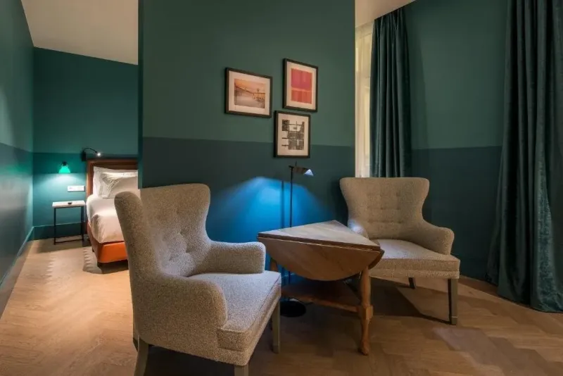 JUNIOR SUITE TRIPLE 2 1 @ Vincci The Mint