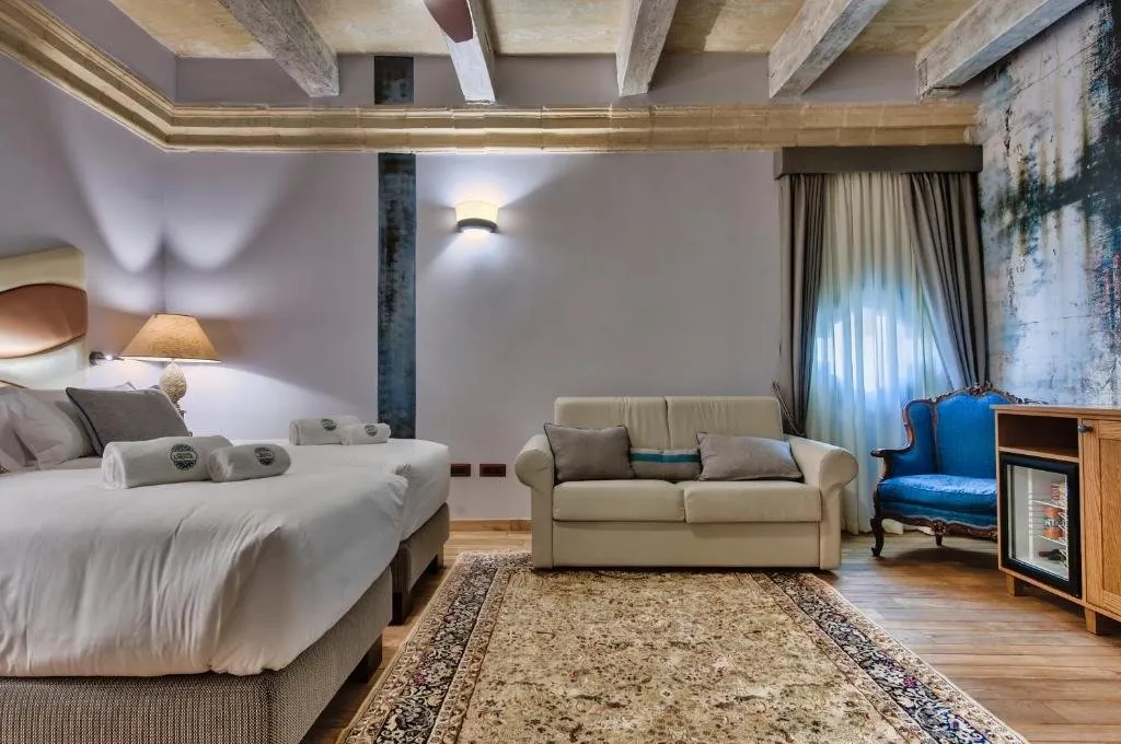 Deluxe Room triple @ Palazzo Consiglia