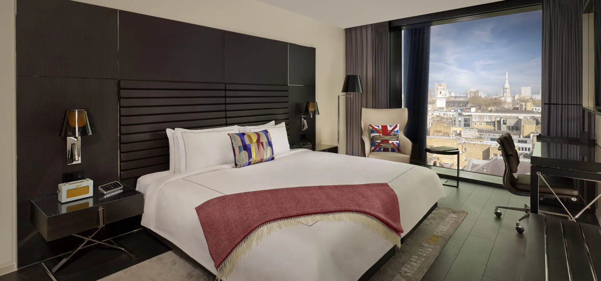 1 King Bedroom Suite with Skyline View @ art otel London Hoxton