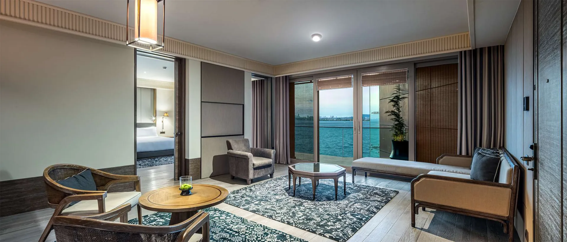 Sea Suite Grand @ Princes  Palace Resort