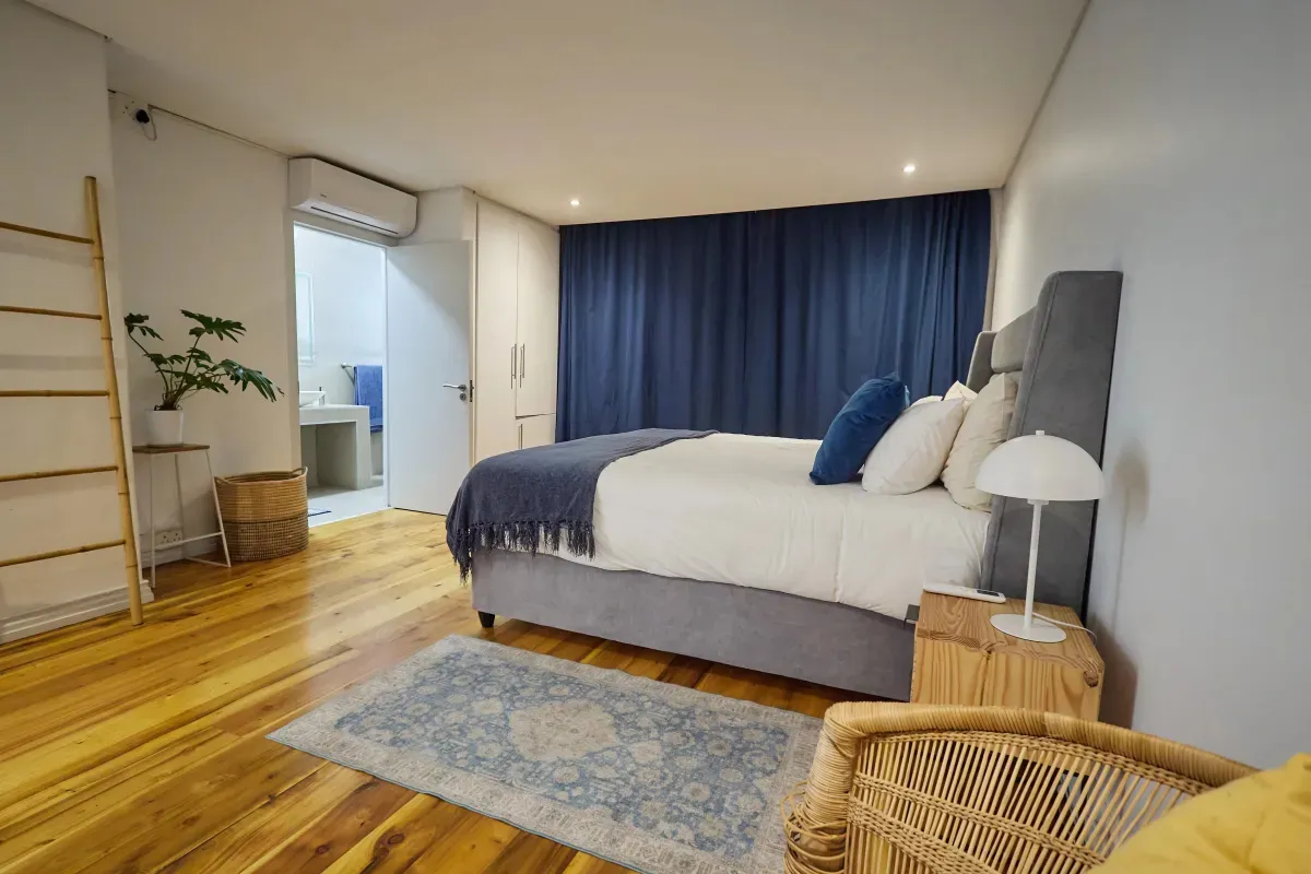 Courtyard Rooms  @ Atlantic Palms