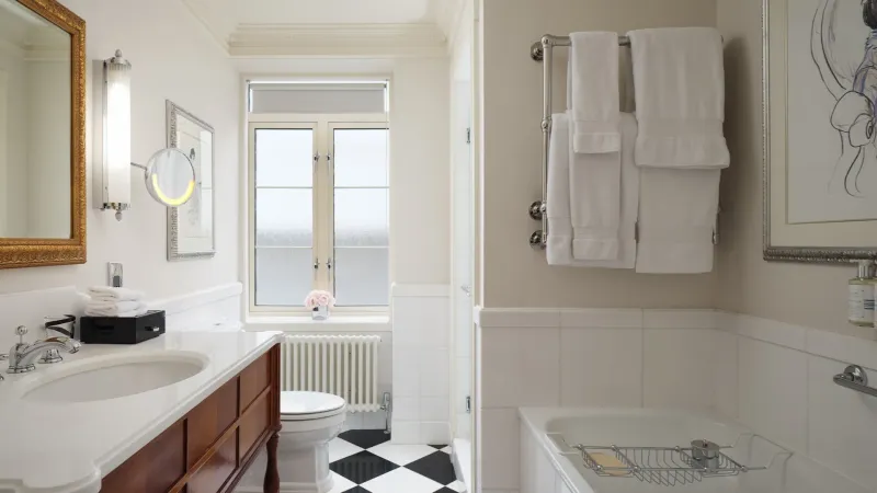 One Bedroom Suite @ The Savoy