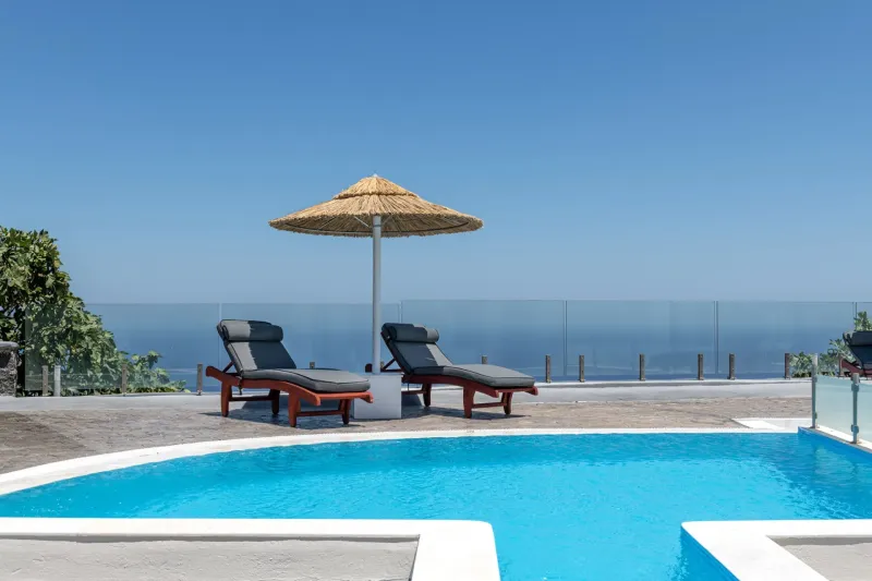 Junior Suite With Private Pool @ Splendour Hotel  amp  Suites