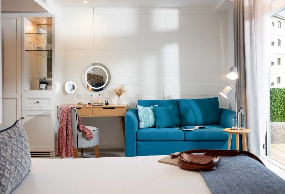 Luxury Large King with Sundeck @ St Michaels Resort Hotel