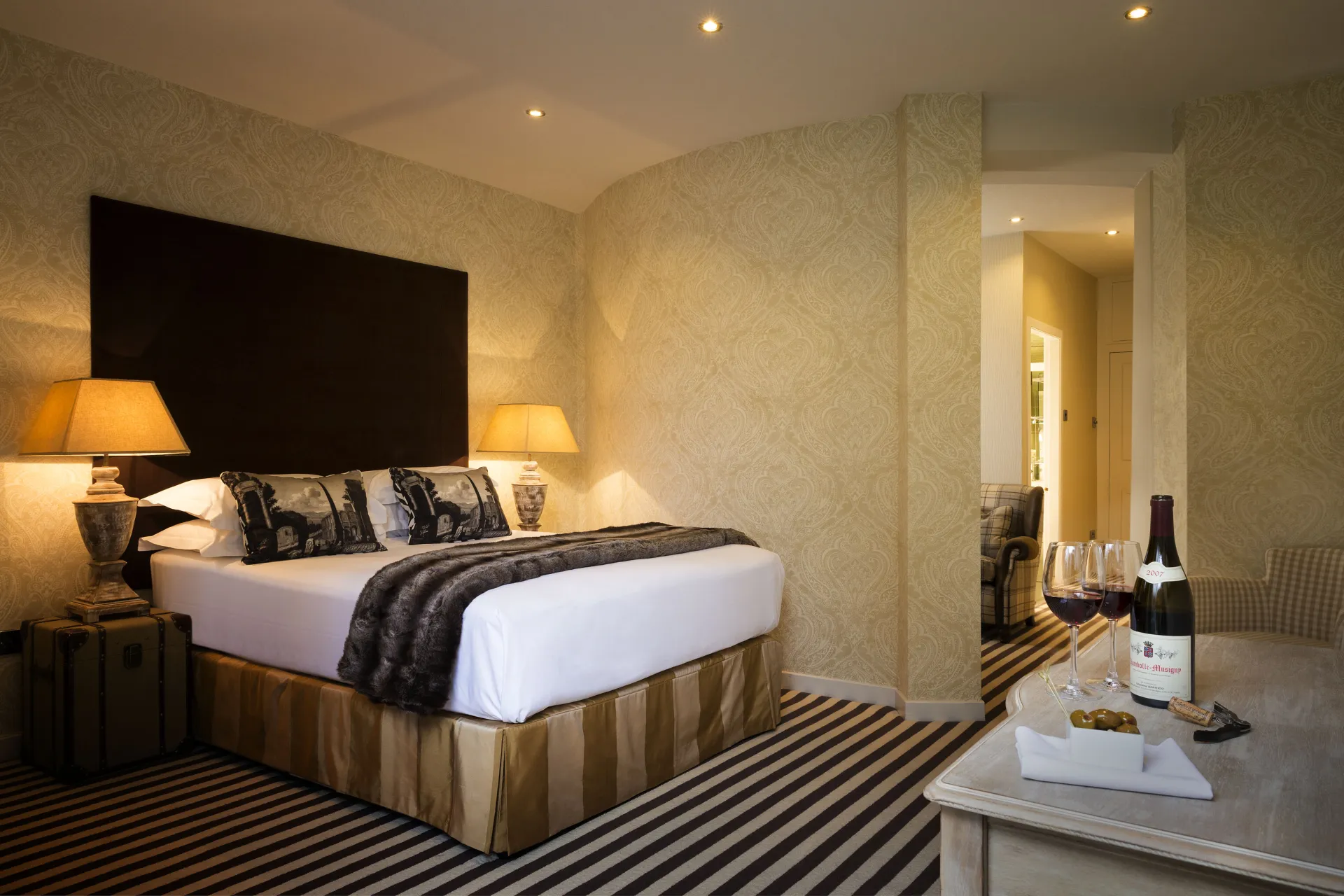 Townhouse Grand @ Nira Caledonia