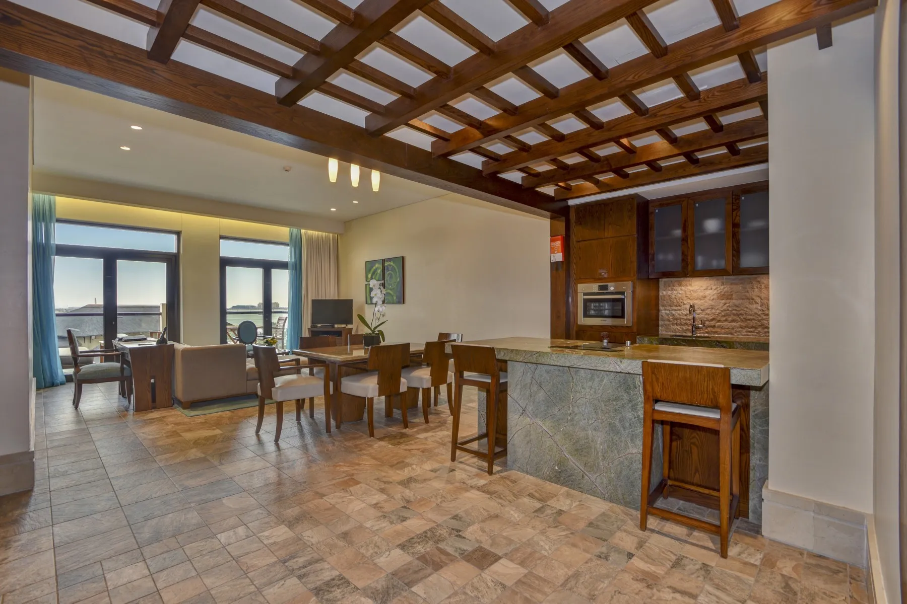 App 2 Bedroom Seaview View  1 King Bed   2 Single Beds  Fully Equipped Kitchen @ Sofitel Dubai The Palm