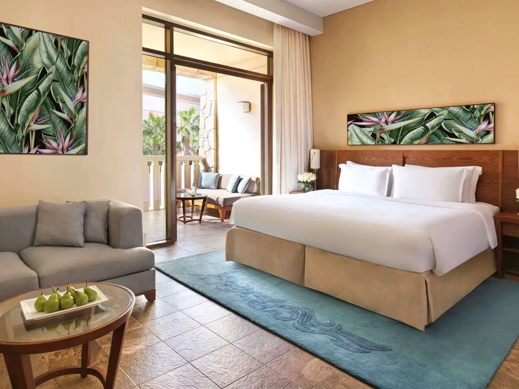 Classic Room  Courtyard View  1 King size Bed Or 2 Single Beds @ Sofitel Dubai The Palm