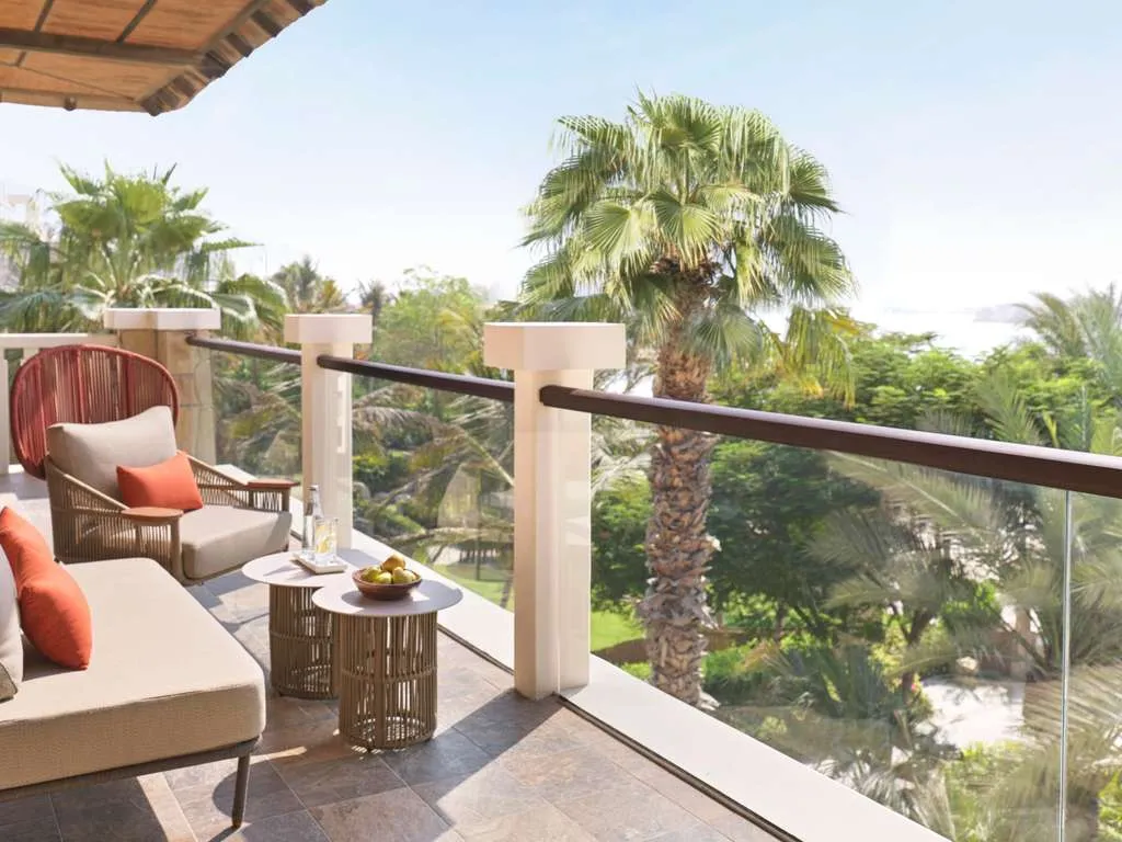 Signature Palm Suite  Sea View  1 Bedroom  1 King Bed   1 Sofa Bed @ Sofitel Dubai The Palm