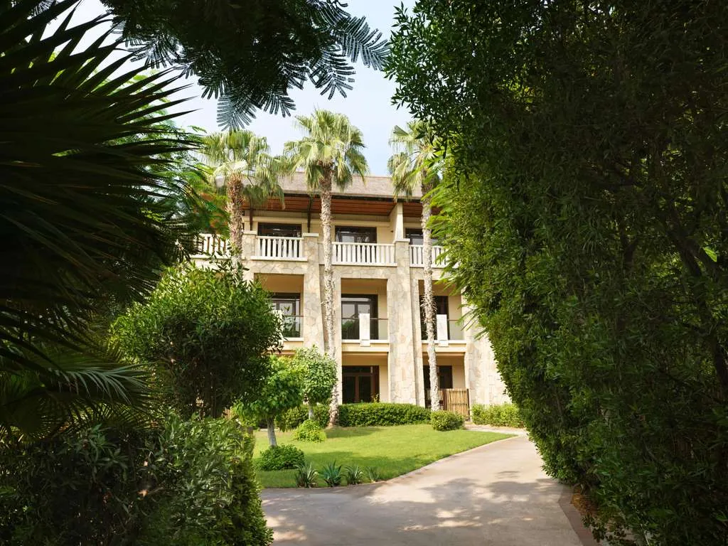 Signature Palm Suite  Sea View  1 Bedroom  1 King Bed   1 Sofa Bed @ Sofitel Dubai The Palm