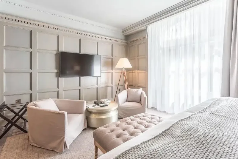 Director Twin double @ The Scotsman Hotel