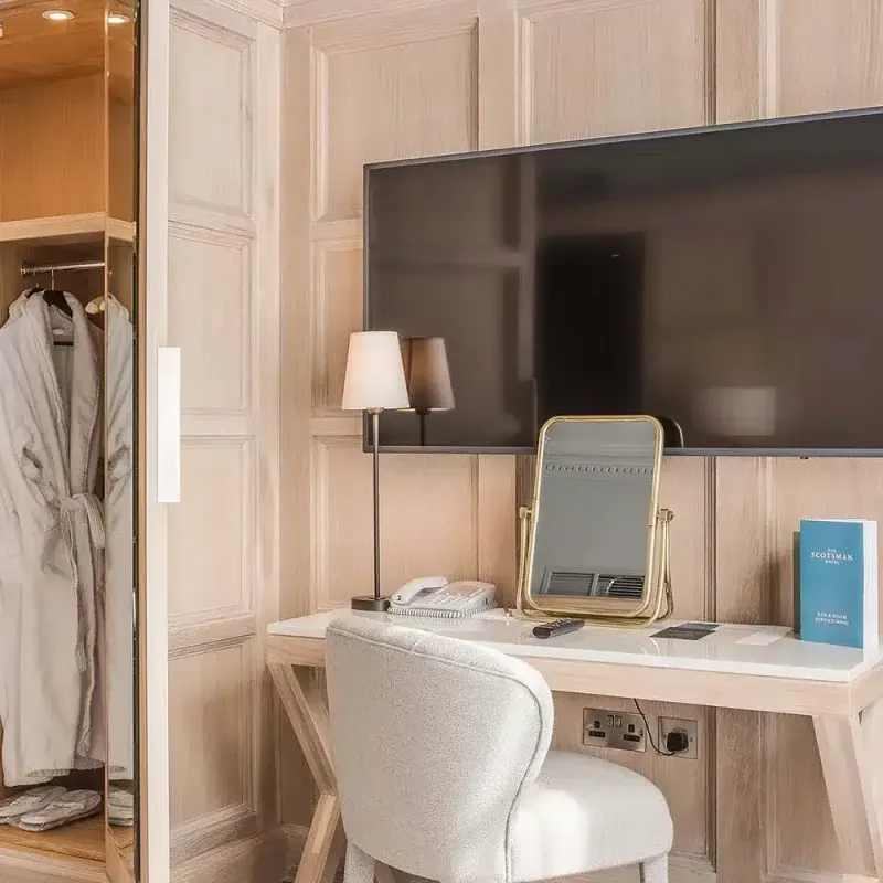 Reporter Twin double @ The Scotsman Hotel