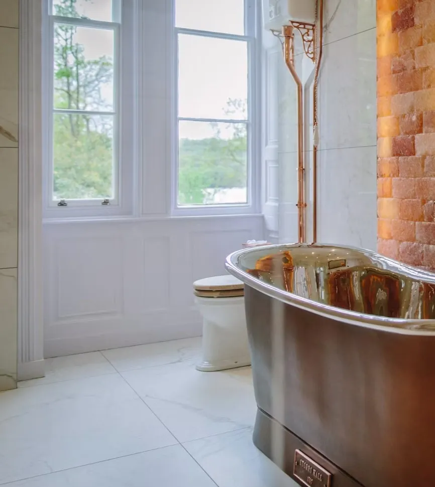 Deluxe Lake View Room @ Storrs Hall Hotel