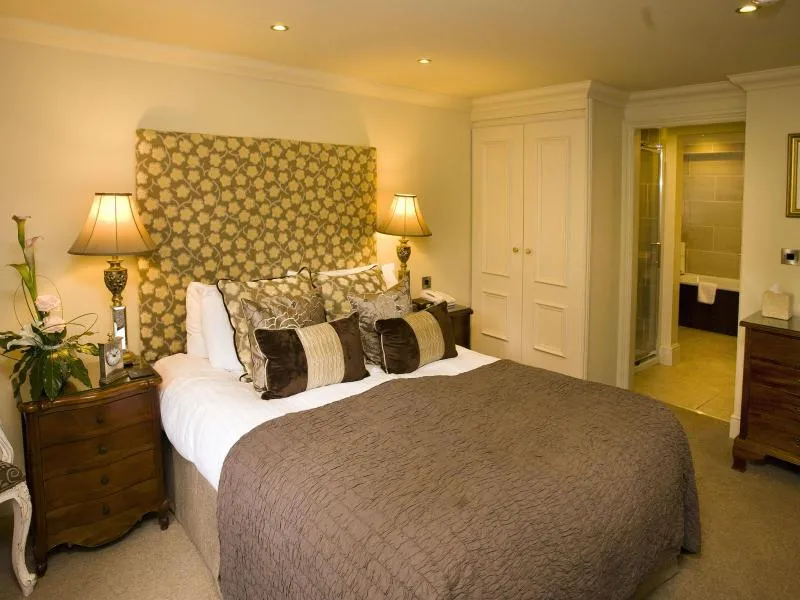 Deluxe King @ Whitley Hall Country House Hotel